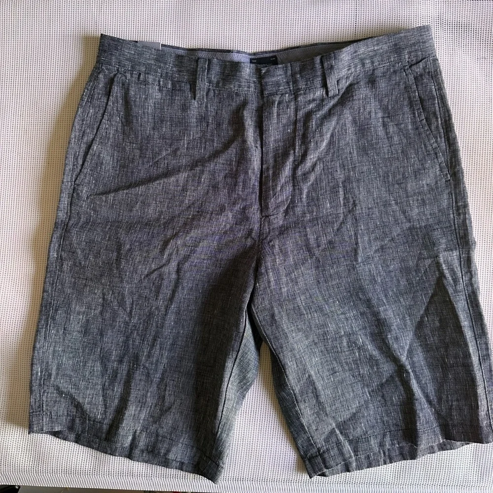NEW J CREW Men's Gray Shorts 34